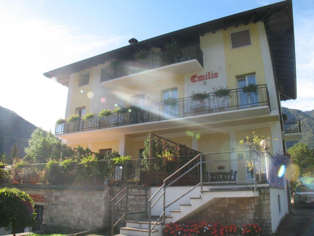 Casa Emilio Lägenhet Val Maria-Pur Exteriör bild